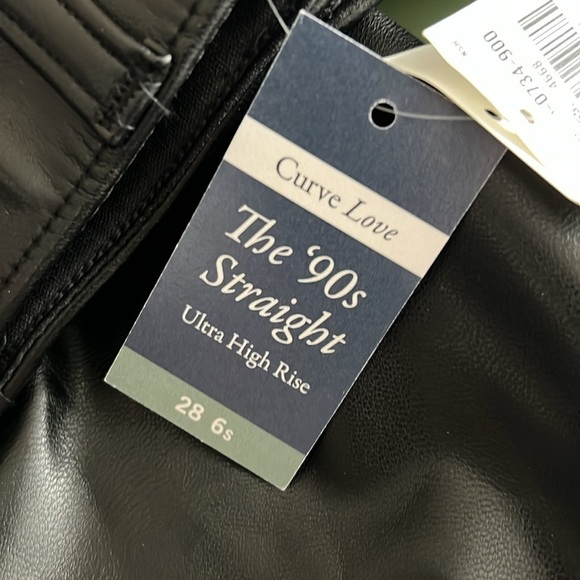 Abercrombie & Fitch NWT 90’s straight pleather pants 28 short - Picture 10 of 10